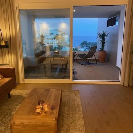 Luxury Isea Calaceite With Fantastic Seaview Apartment